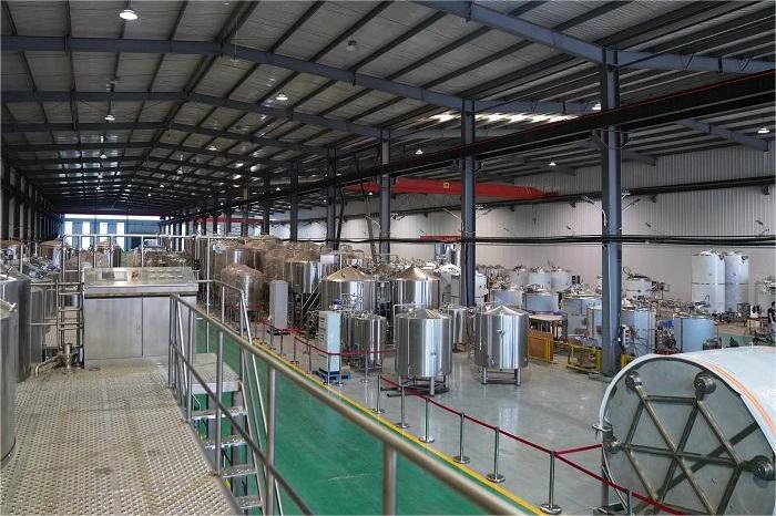 精酿啤酒厂与其他啤酒厂之间有哪些不同？